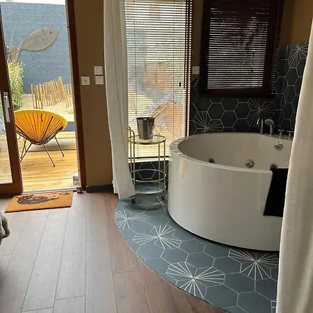 Bisou Bisou Мерлимон